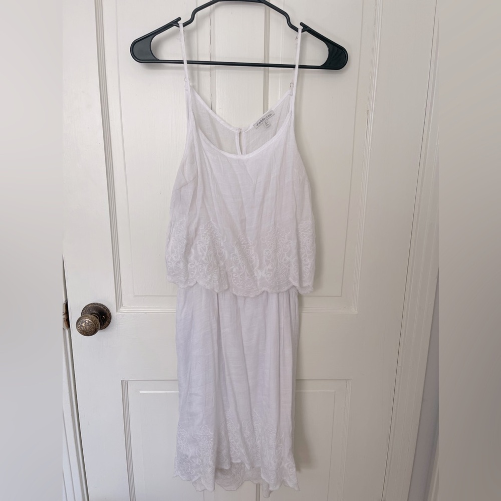 White mini dress, women’s size Medium.